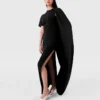 Robe longue asymétrique à cape