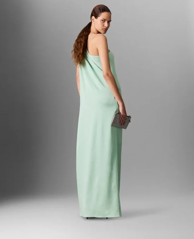 Robe longue asymétrique drapée à maillons en cristal sans plomb Robe longue asymétrique drapée à maillons en cristal sans plomb