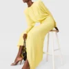 Robe longue à manches longues en jersey plissé Robe longue à manches longues en jersey plissé