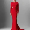 Robe longue à manches longues et dos nu Robe longue à manches longues et dos nu
