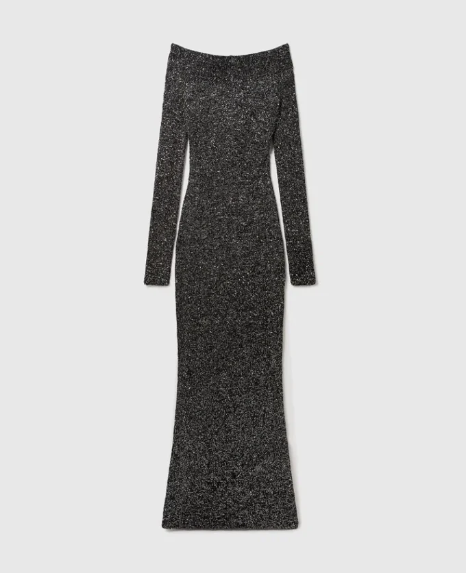 Robe longue à paillettes et épaules dénudées Robe longue à paillettes et épaules dénudées