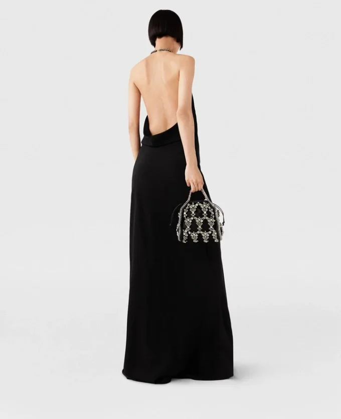 Robe longue plongeante à dos nu et cristaux Robe longue plongeante à dos nu et cristaux