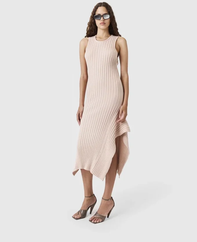 Robe longue évasée en maille Robe longue évasée en maille