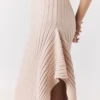 Robe longue évasée en maille Robe longue évasée en maille