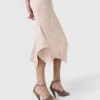 Robe longue évasée en maille Robe longue évasée en maille
