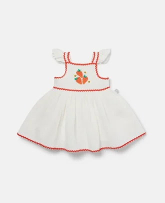 Robe à manches courtes brodée de fraises