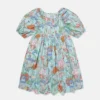 Robe à manches courtes plissée imprimé forêt Robe à manches courtes plissée imprimé forêt