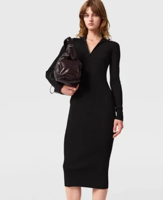 Robe midi en maille côtelée à col zippé