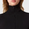 Robe midi en maille côtelée à col zippé