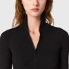 Robe midi en maille côtelée à col zippé