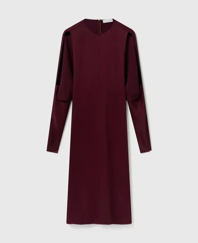 Robe midi en satin à manches cape et découpes
