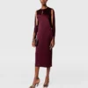Robe midi en satin à manches cape et découpes