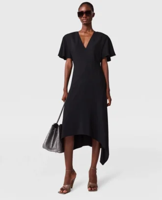 Robe midi en satin à manches courtes et encolure en V