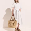Robe midi à manches courtes et ceinture