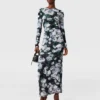 Robe midi à manches longues en maille florale Robe midi à manches longues en maille florale