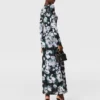 Robe midi à manches longues en maille florale Robe midi à manches longues en maille florale