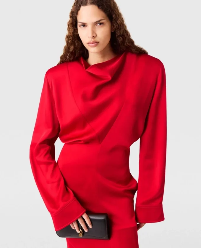 Robe midi à manches longues et col bénitier