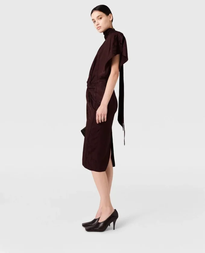 Robe midi à épaulettes et imprimé serpent Robe midi à épaulettes et imprimé serpent