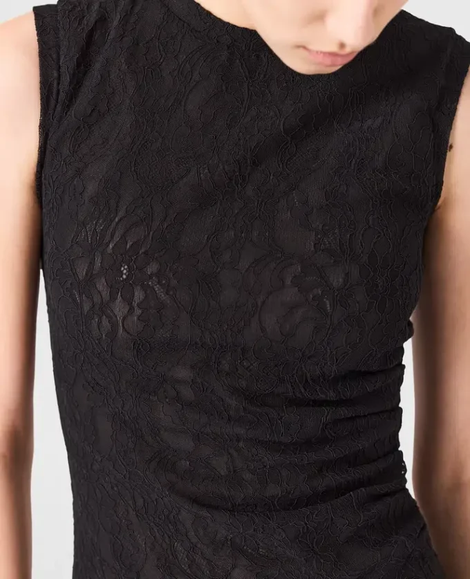 Robe midi sans manches à encolure ronde en dentelle Robe midi sans manches à encolure ronde en dentelle