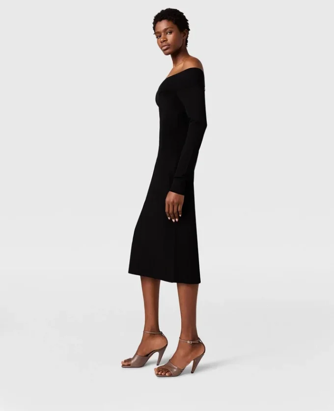 Robe midi transparente à manches longues en maille Robe midi transparente à manches longues en maille