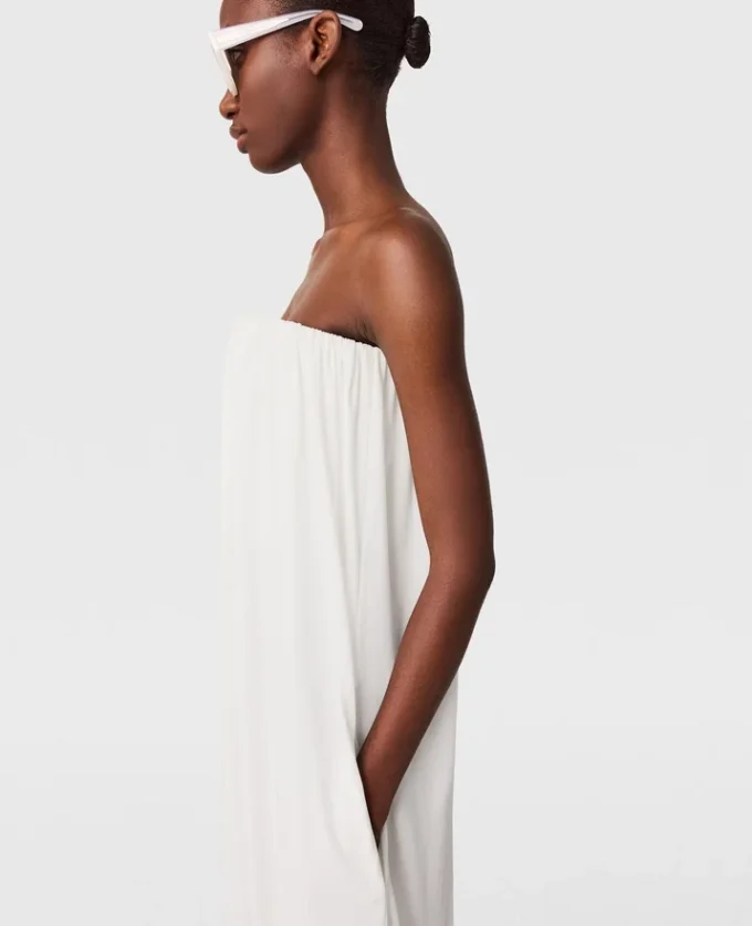 Robe plissée sans bretelles en mélange de soie Robe plissée sans bretelles en mélange de soie