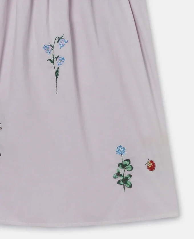 Robe sans manches brodée de fleurs