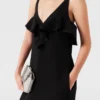 Robe à volants et col en V Robe à volants et col en V