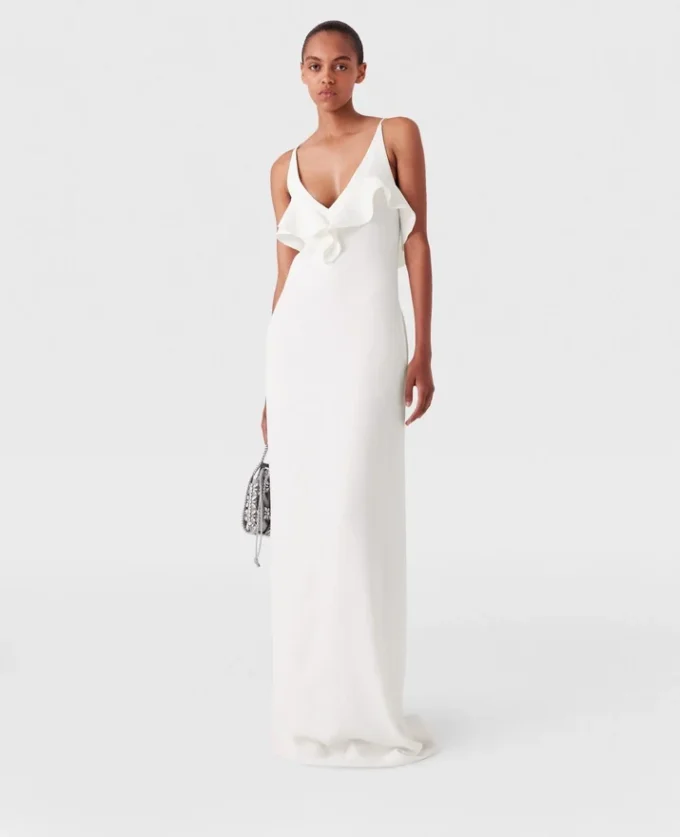 Robe à volants et col en V