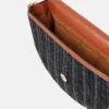 Sac à bandoulière moyen Frayme en raphia tissé