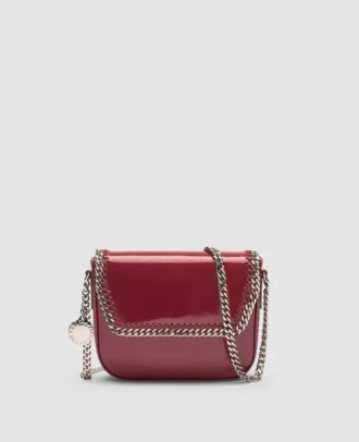 Sac à bandoulière à rabat en cuir verni Falabella