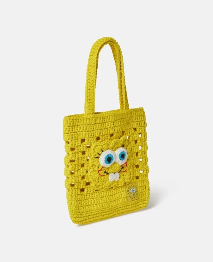Sac fourre-tout en crochet avec motif Bob l’éponge Sac fourre-tout en crochet avec motif Bob l’éponge