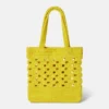 Sac fourre-tout en crochet avec motif Bob l’éponge Sac fourre-tout en crochet avec motif Bob l’éponge