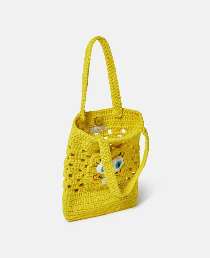 Sac fourre-tout en crochet avec motif Bob l’éponge Sac fourre-tout en crochet avec motif Bob l’éponge