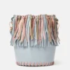 Sac seau à franges et pompons Sac seau à franges et pompons