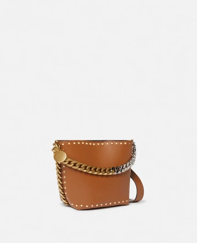 Sac seau Frayme à clous et grainé Alter Mat Sac seau Frayme à clous et grainé Alter Mat