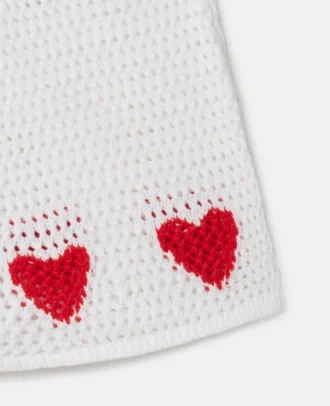 Short à cœurs crochetés