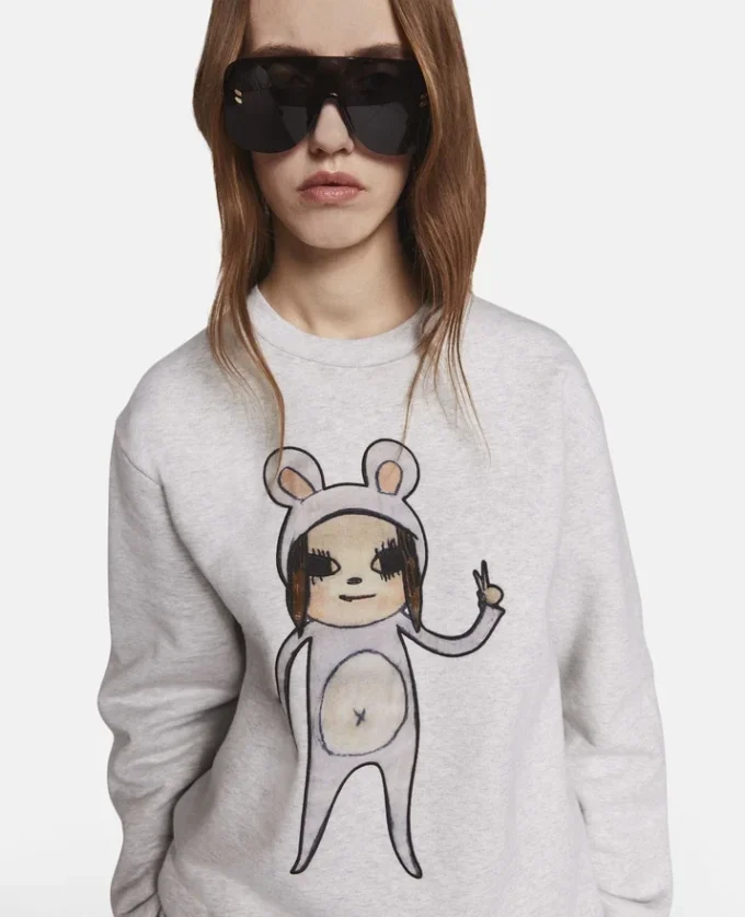 Sweat-shirt brodé Bunny Girl sans titre Sweat-shirt brodé Bunny Girl sans titre