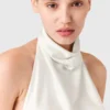 Top en satin à dos nu Top en satin à dos nu