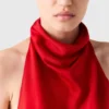 Top en satin à dos nu Top en satin à dos nu