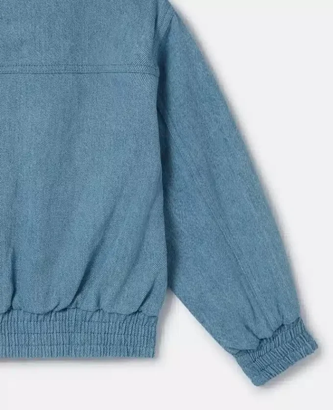 Veste en denim brodée de bijoux