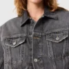 Veste en denim à empiècements ton sur ton Veste en denim à empiècements ton sur ton