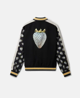Veste souvenir imprimée fraise d’inspiration traditionnelle Veste souvenir imprimée fraise d’inspiration traditionnelle