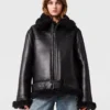 Veste vegan en peau lainée avec ceinture Veste vegan en peau lainée avec ceinture